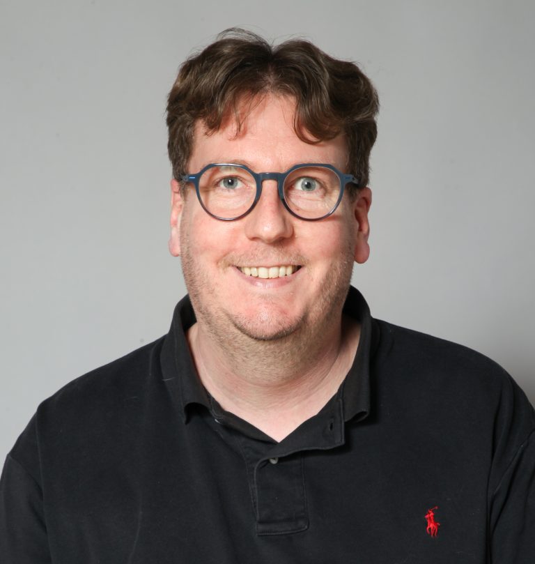 Adrien Prudent Artisan ébéniste, ancien banquier