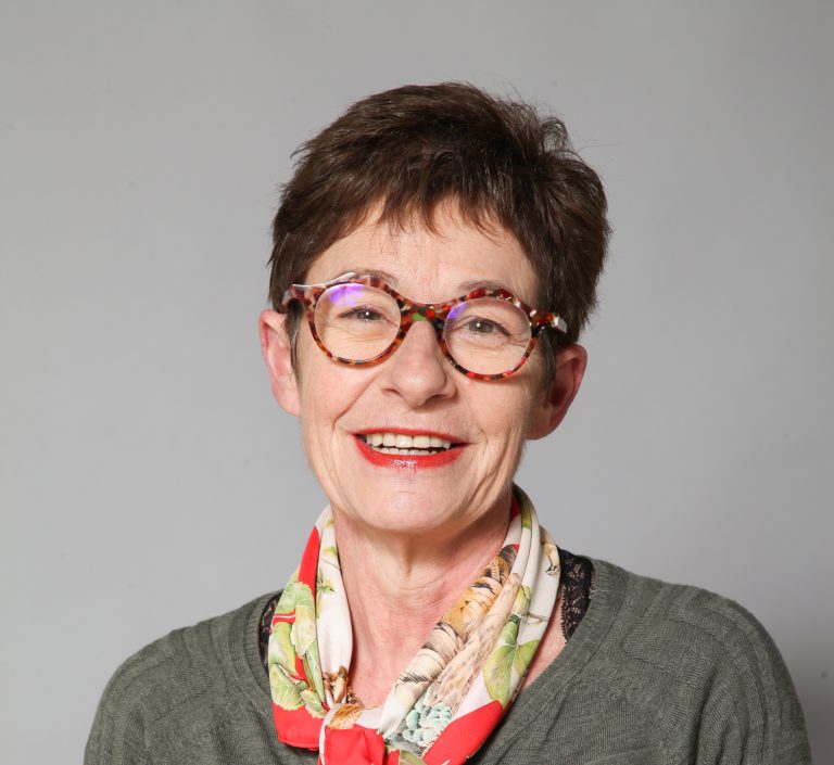 Sylvie Regaldi Employée (dans le commerce)